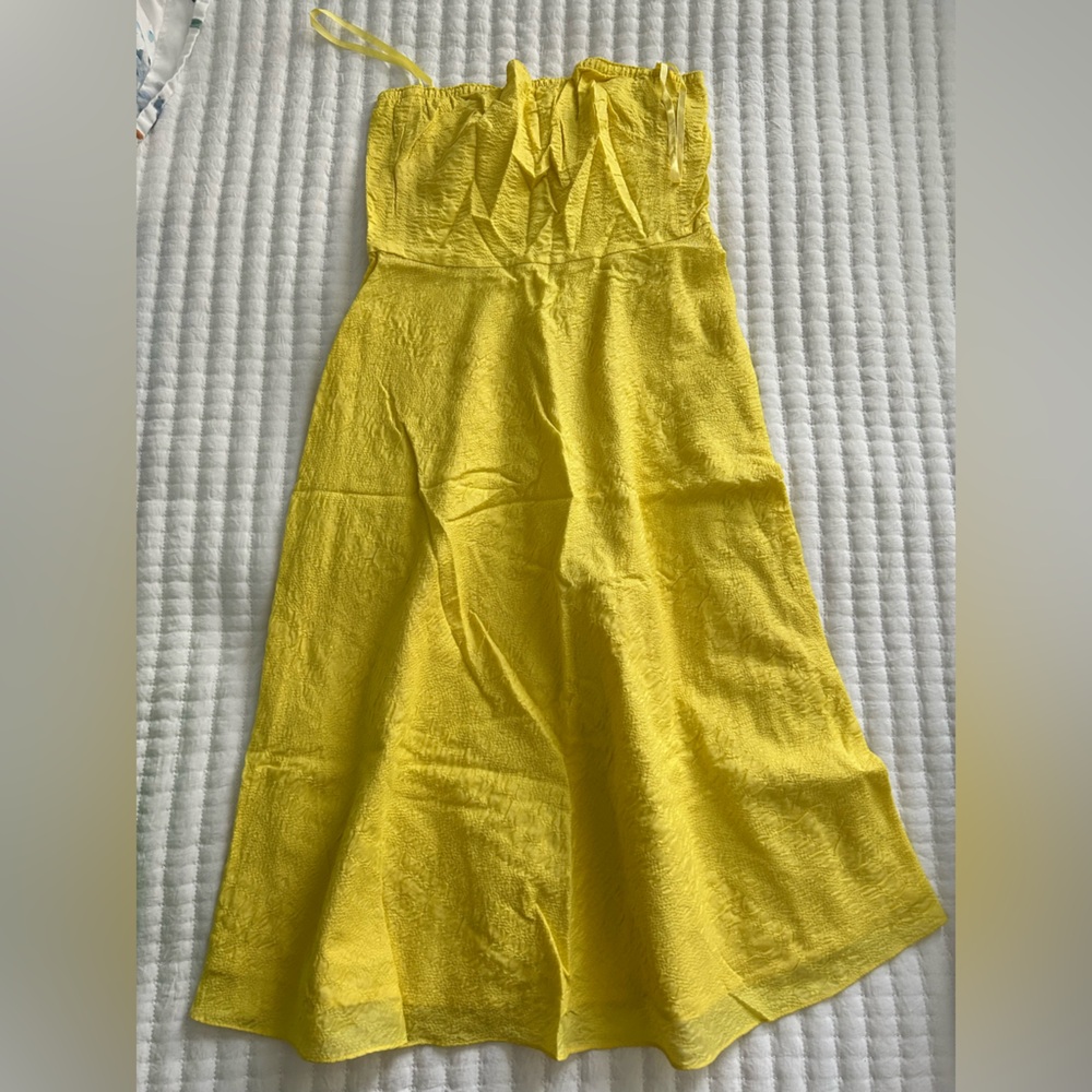 Bright Yellow Strapless Dress